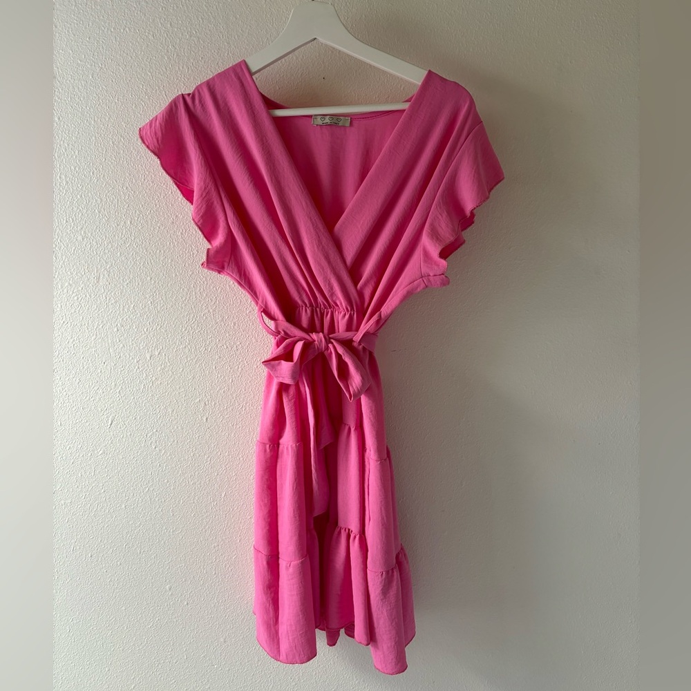 Made in Italy “One-Size-Fits-All” (more like XS, S, M) Pink Dress